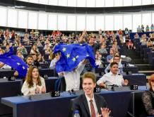 Giocani al Parlamento europeao - Foto Parlamento europeo/Sir