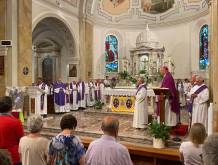 A Nervesa della Battaglia una chiesa gremita per ricordare il vescovo Osório