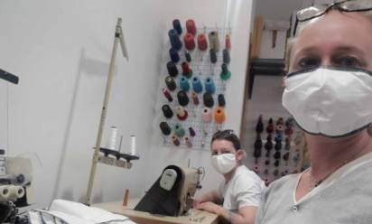 A Monastier la sarta produce mascherine