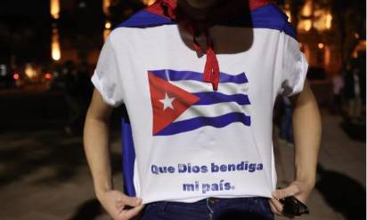 Cuba. Padre Reyes: “Il Paese è allo stremo. Molti vedono nelle pressioni degli Usa una speranza di libertà”