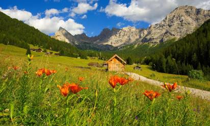La valle di San Nicolò, laterale della val di Fassa