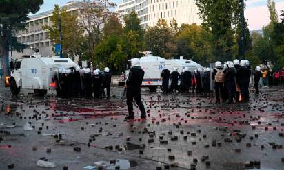 Proseguono le proteste degli studenti anche in Albania