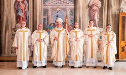 Moltissimi fedeli in cattedrale per l’ordinazione dei nuovi presbiteri