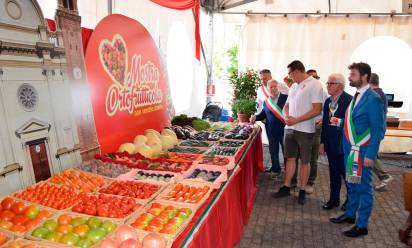 Cappella, “Festa del pomodoro” appuntamento di comunità