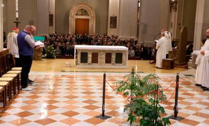 La preghiera della diocesi per papa Francesco