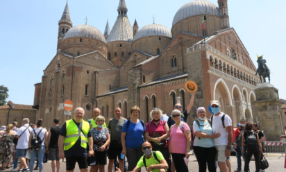 Da Maerne al Santo per restituire la visita