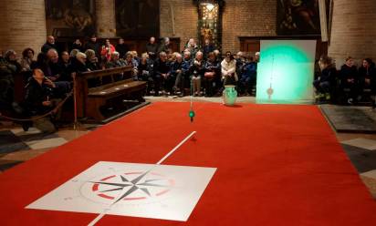 Pendolo di Foucault: riprodotto l’esperimento nella chiesa di San Nicolò