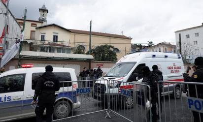 Turchia: attaccata chiesa cattolica a Istanbul