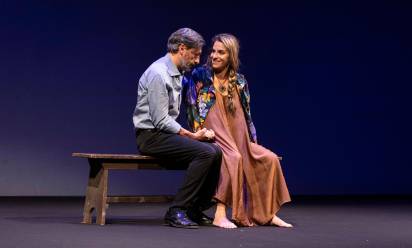 Arriva a Treviso Alcesti (18-22 novembre) di Euripide, diretto da Filippo Dini con le musiche firmate da Paolo Fresu e sul palcoscenico Deniz Ozdogan e Aldo Ottobrino