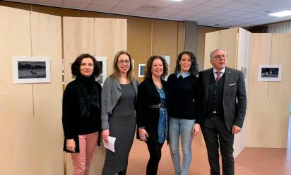 Una mostra per prendersi cura delle donne caregiver