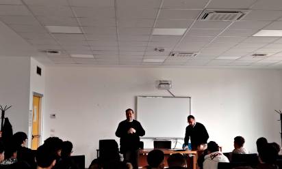 Ipsia Scarpa: incontro in classe tra il prevosto Genovese e l’imam Sallahdine