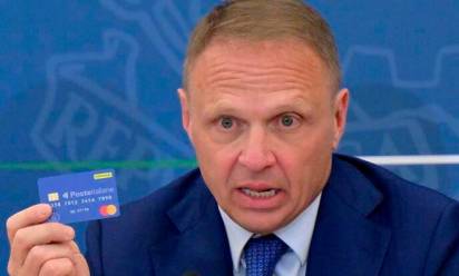 Don Marco Pagniello, Caritas italiana, perplesso sulla social card