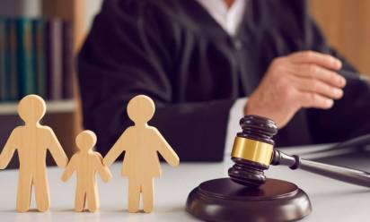 Responsabilità genitoriale: i “bambini della casa nel bosco”