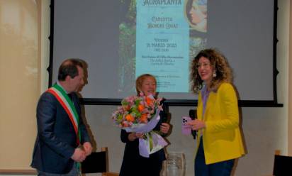 Villorba: premio Auraplanta a Carlotta Borghi, fondatrice della libreria Lovat