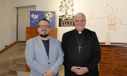 Adriano Bordignon con il vescovo Michele Tomasi