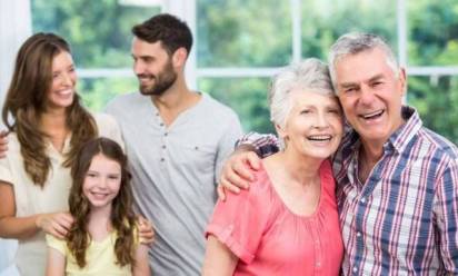 Generazioni a confronto: senza dignità nel lavoro non c'è futuro