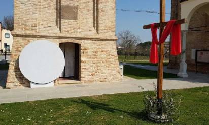 A Scaltenigo e Ballò riporodotto il santo sepolcro