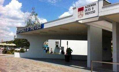 Coronavirus, 26 decessi a Treviso, il Ca' Foncello diventa un caso. L'Ulss affida una relazione a due esperti: "Non ci sono anomalie"