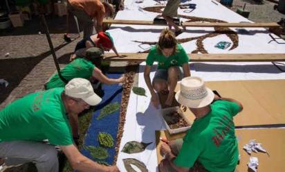 Noale: Infiorata dedicata ai giovani e ispirata al Sinodo