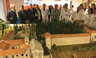 Il modello dell'ospedale di Van Gogh donato da Goldin all'ospedale Ca' Foncello