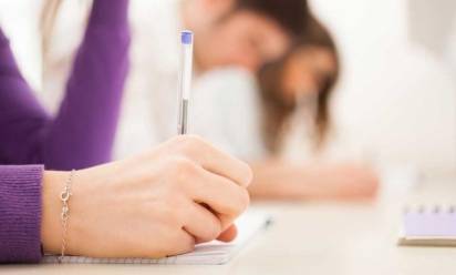 Scuola, si ricomincia con i supplenti, ma dovrebbe essere l'ultimo anno