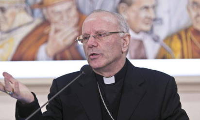 Elezioni, mons. Galantino: immorale fare promesse che non si possono mantenere