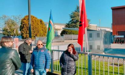 Sit-in davanti alla Bocon di Pieve di Soligo