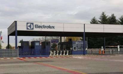 All’Electrolux esuberi per quasi il 40% dei lavoratori