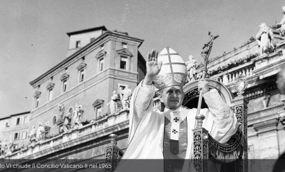 Papa Paolo VI in piazza San Pietro il giorno della chiusura del Concilio Vaticano II (Foto Vatican media)