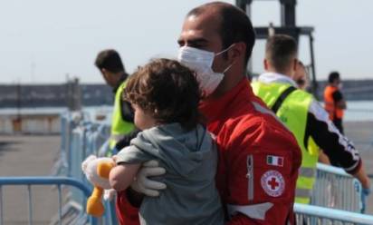 Frontex o Mare nostrum? Purché non manchi un salvagente